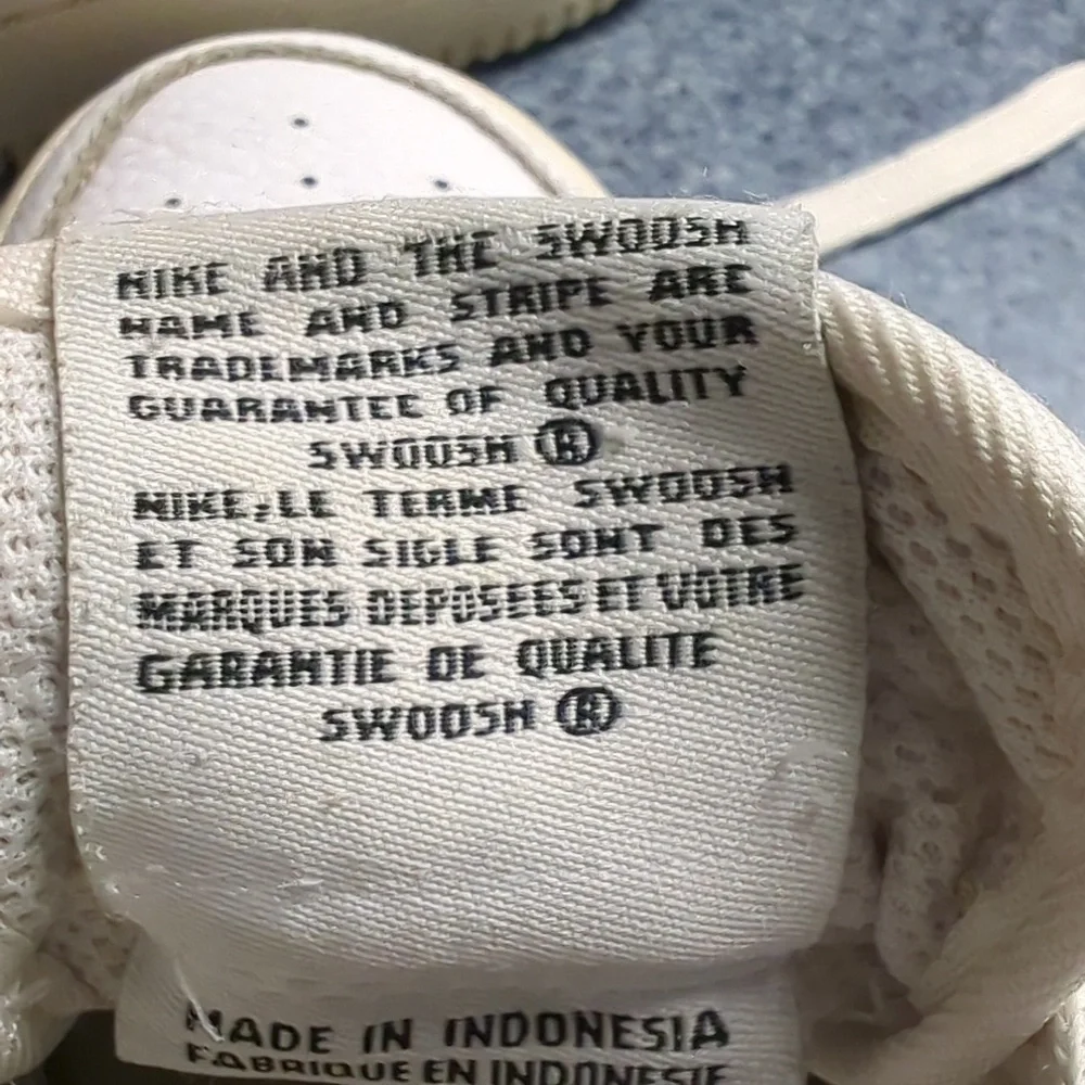 Nike Kids Air Force 1 Youth Sneakers Size 4Y